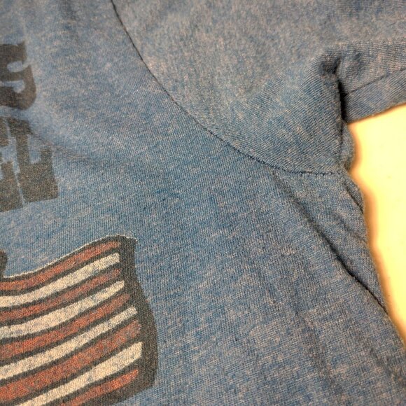 Grateful Dead Liquid Blue Mars Hotel T Shirt Medium Stars Stripes Bear Band - Picture 8 of 10